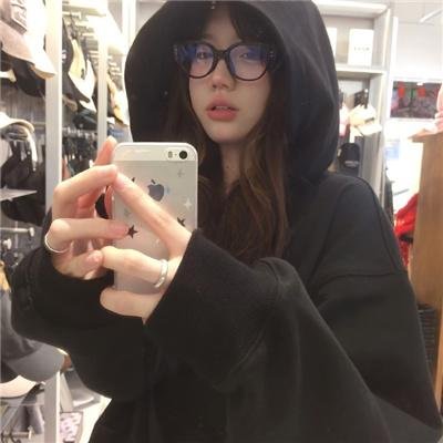 千万别睁眼